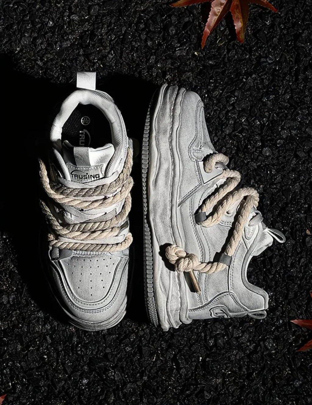 Gravewalk Rope Sneaker