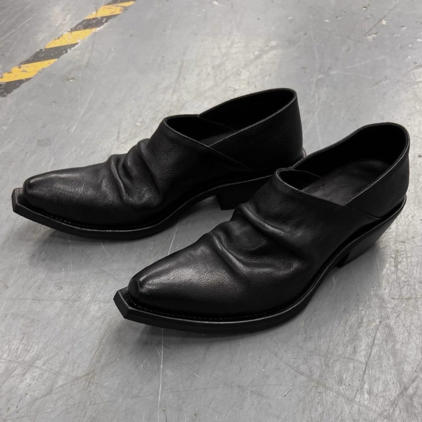靴 FRM Eclipse Folded Heel Mule Eclipse Folded Heel Mule – FRM